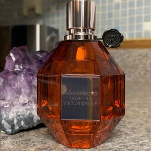 Tiger Lily Eau De Parfum by Victor & Rolf